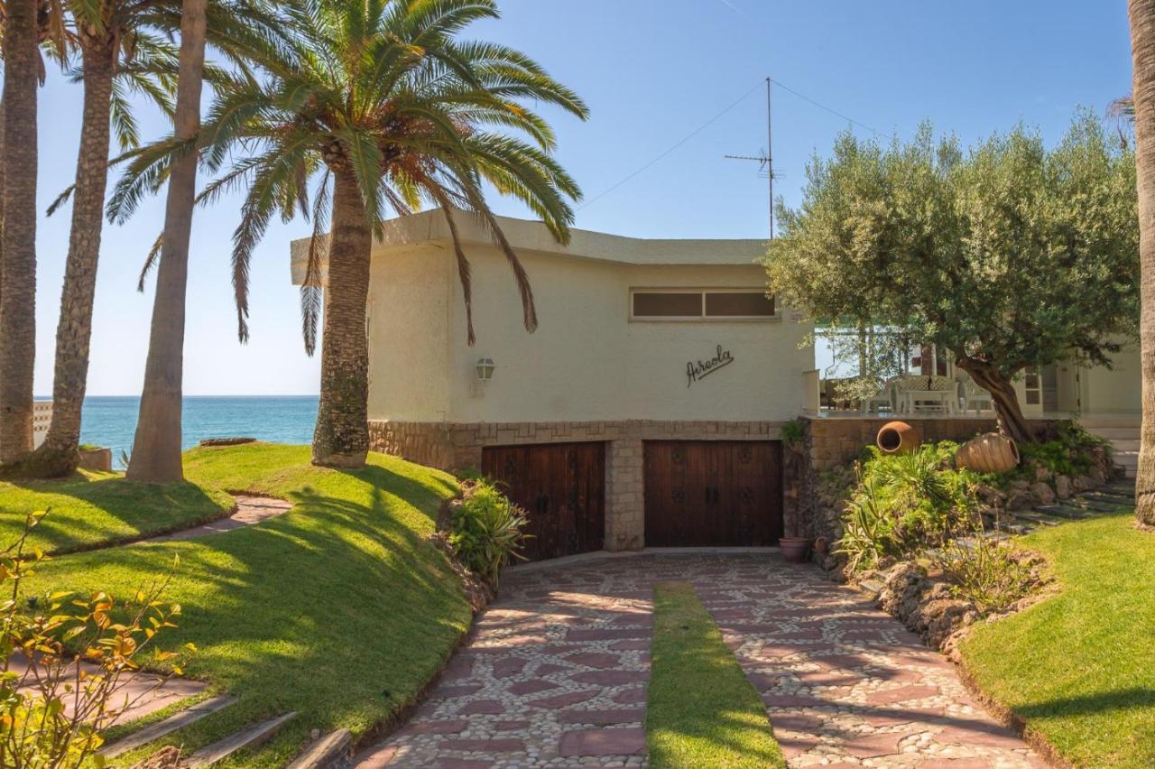 Magnifica Villa Aireola Frente Al Mar เบนิสกัสซิม ภายนอก รูปภาพ