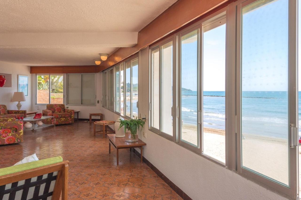 Magnifica Villa Aireola Frente Al Mar เบนิสกัสซิม ภายนอก รูปภาพ