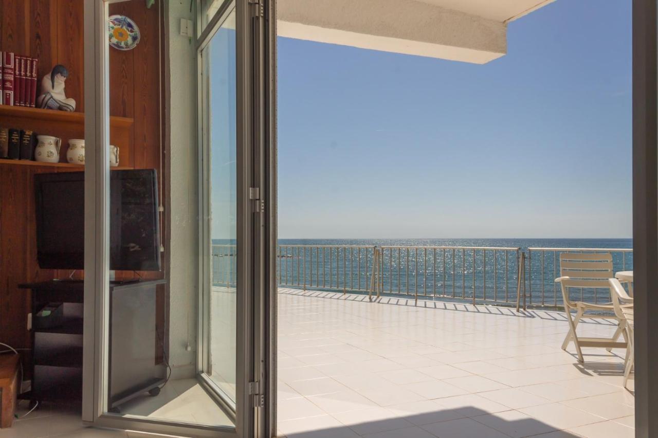 Magnifica Villa Aireola Frente Al Mar เบนิสกัสซิม ภายนอก รูปภาพ
